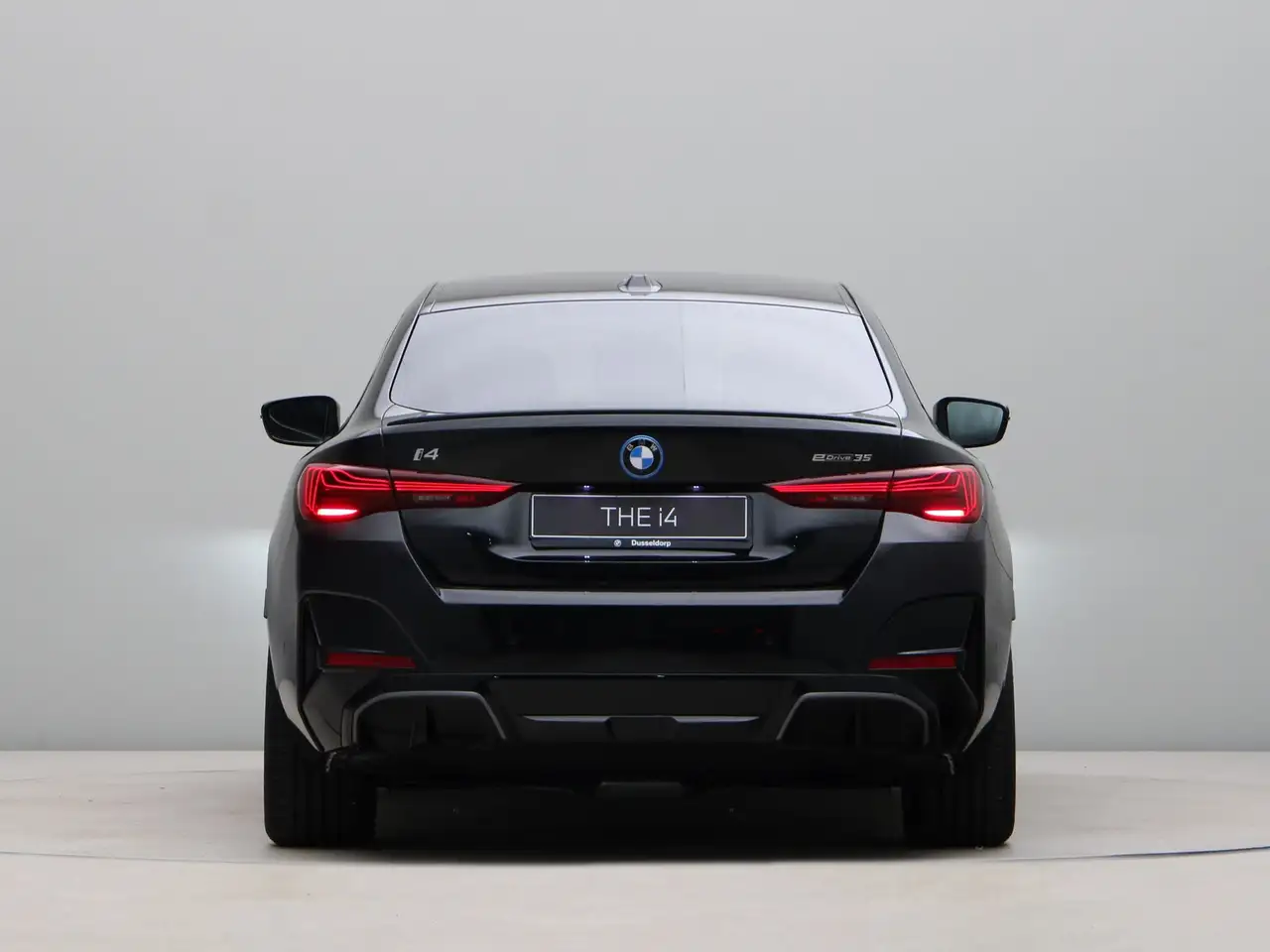 BMW i4 2026 — фото 9