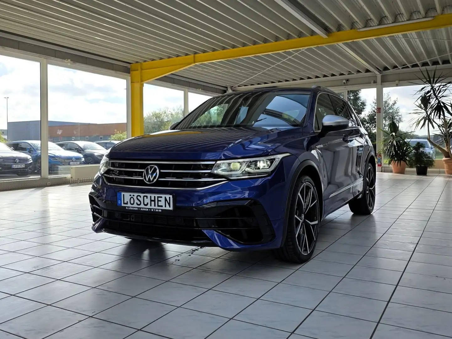 Volkswagen Tiguan R 4Motion Panorama schwenkbare AHK Blau - 2