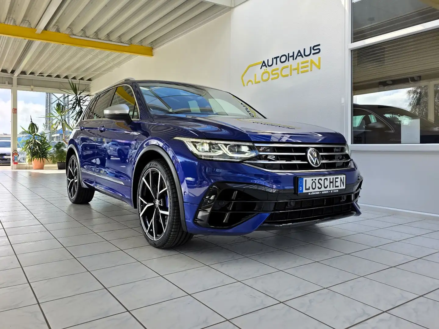 Volkswagen Tiguan R 4Motion Panorama schwenkbare AHK Blau - 1
