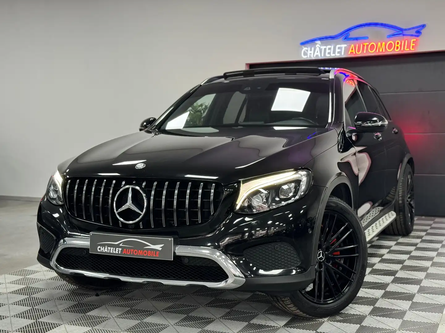 Mercedes-Benz GLC 220 d 4-Matic Чорний - 1