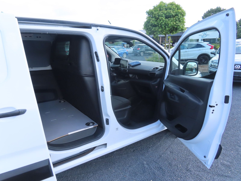 Peugeot Partner 1,5 Premium L2 - Navi Klima Tempo. PDC — photo 14