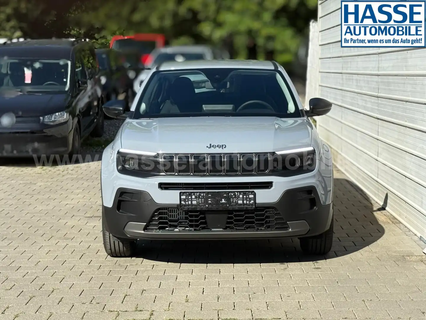 Jeep Avenger Longitude 1.2 e-HYBRID DCT Android Auto*SHZ*PDC... Gris - 2