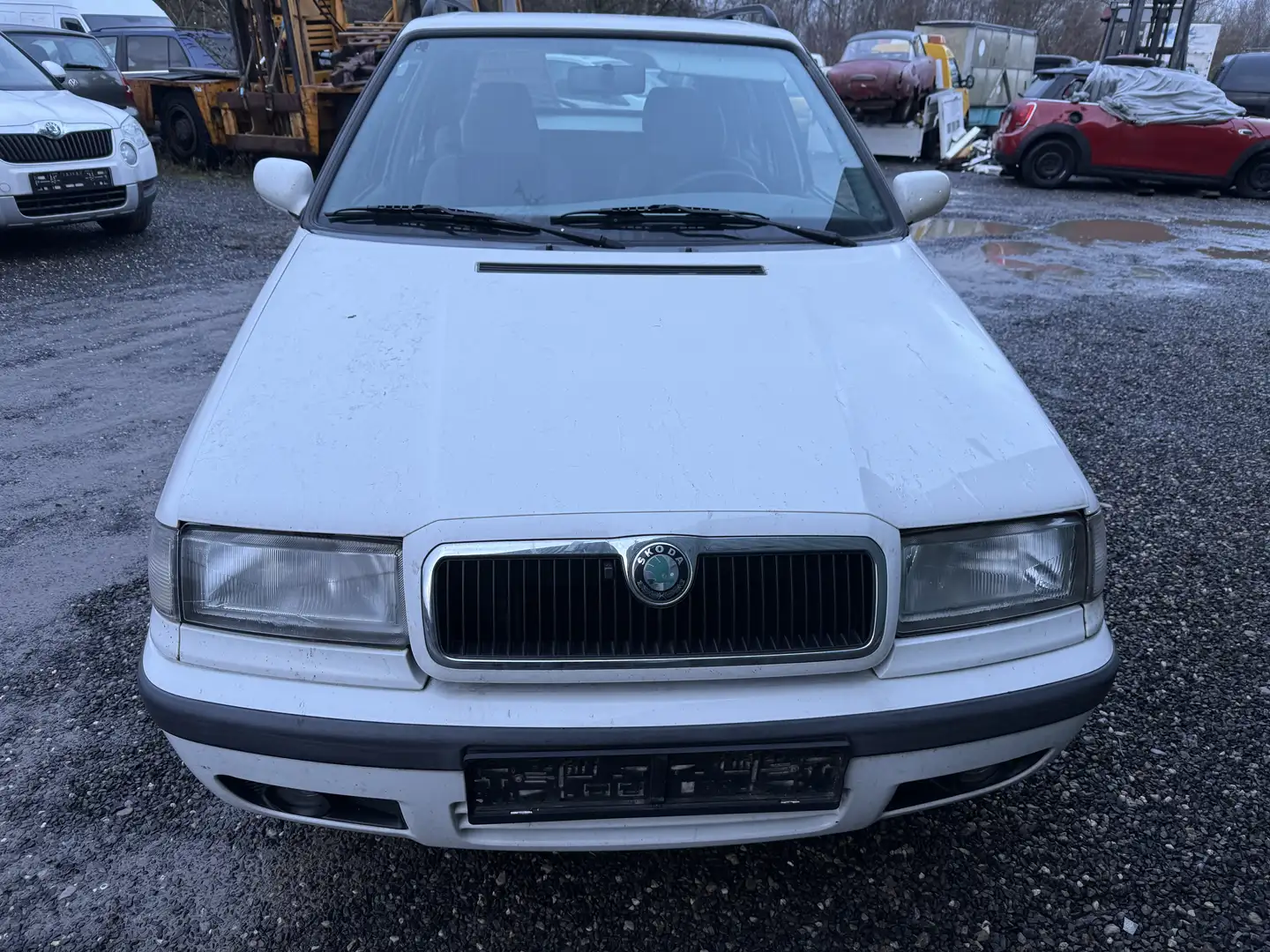 Skoda Felicia Felicia Combi 1.3 GLXi Weiß - 2