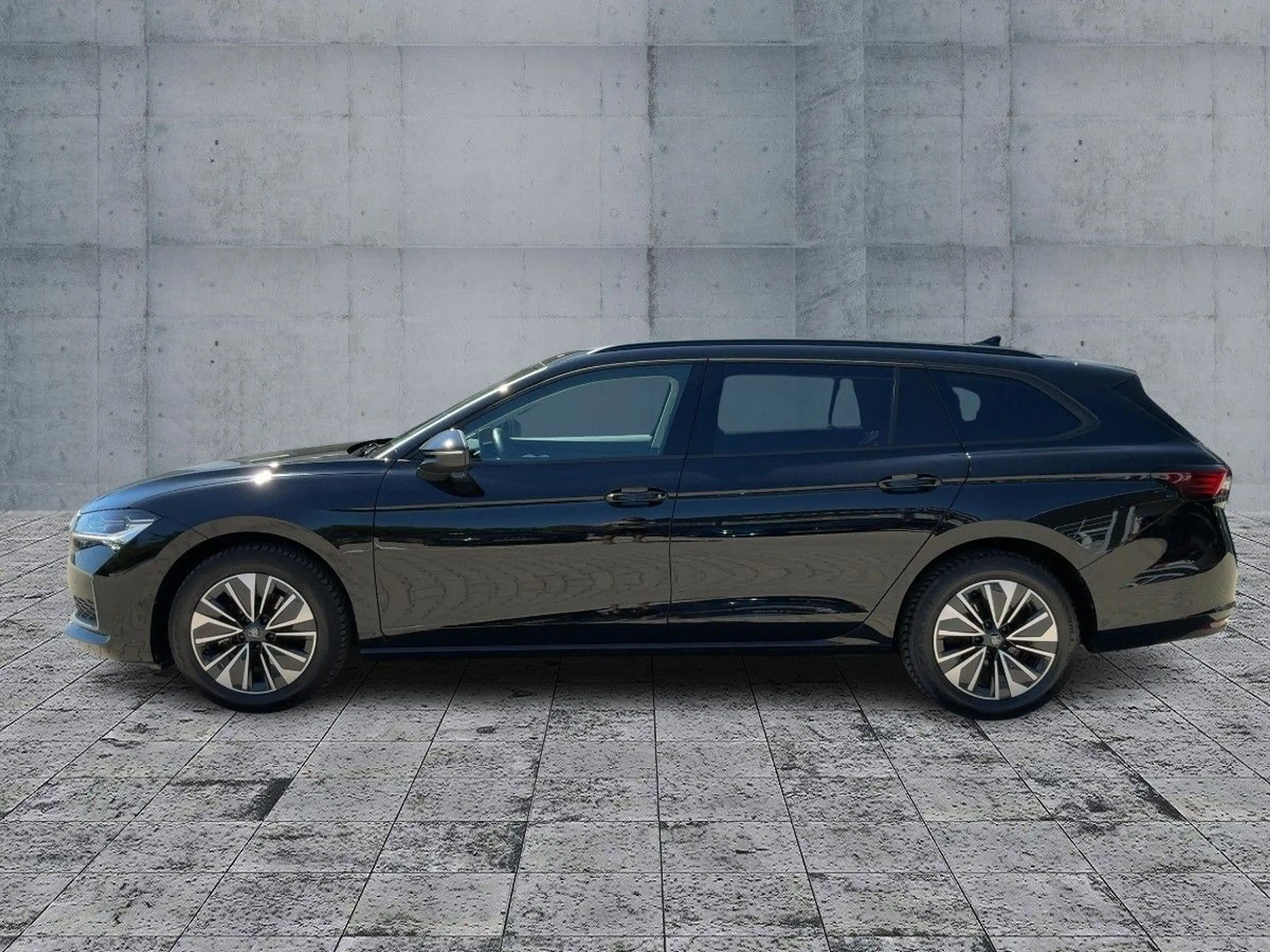 Skoda Superb Combi 2.0 TDI DSG MATRIX+NAV+AHK+PANO+HuD — photo 3