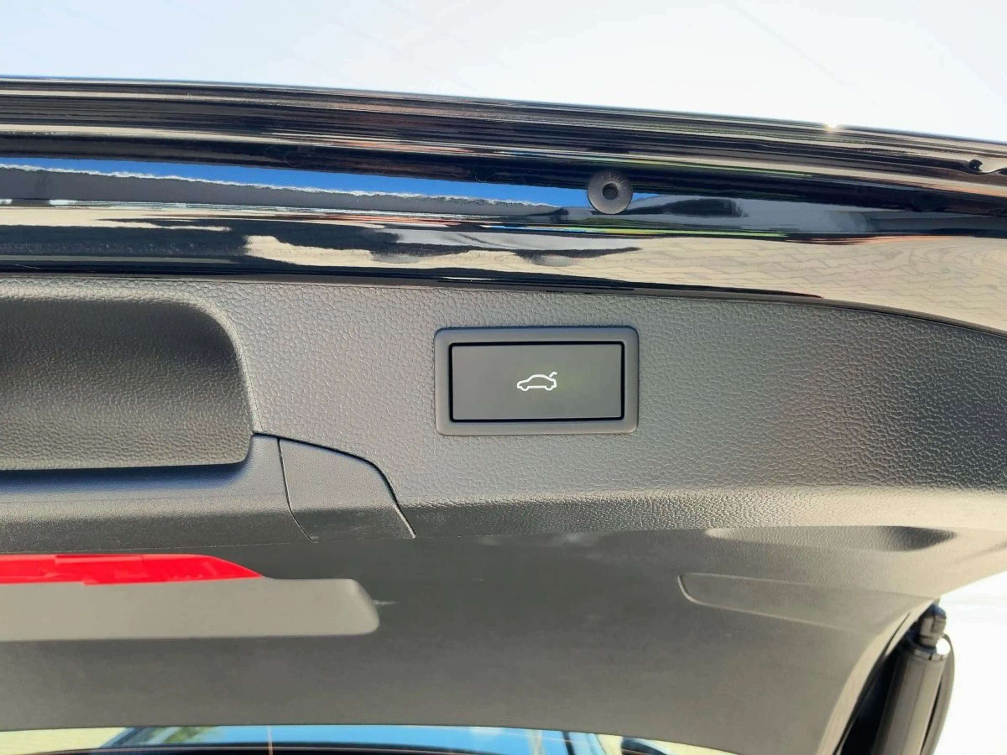 Skoda Superb Combi 2.0 TDI DSG MATRIX+NAV+AHK+PANO+HuD — photo 14
