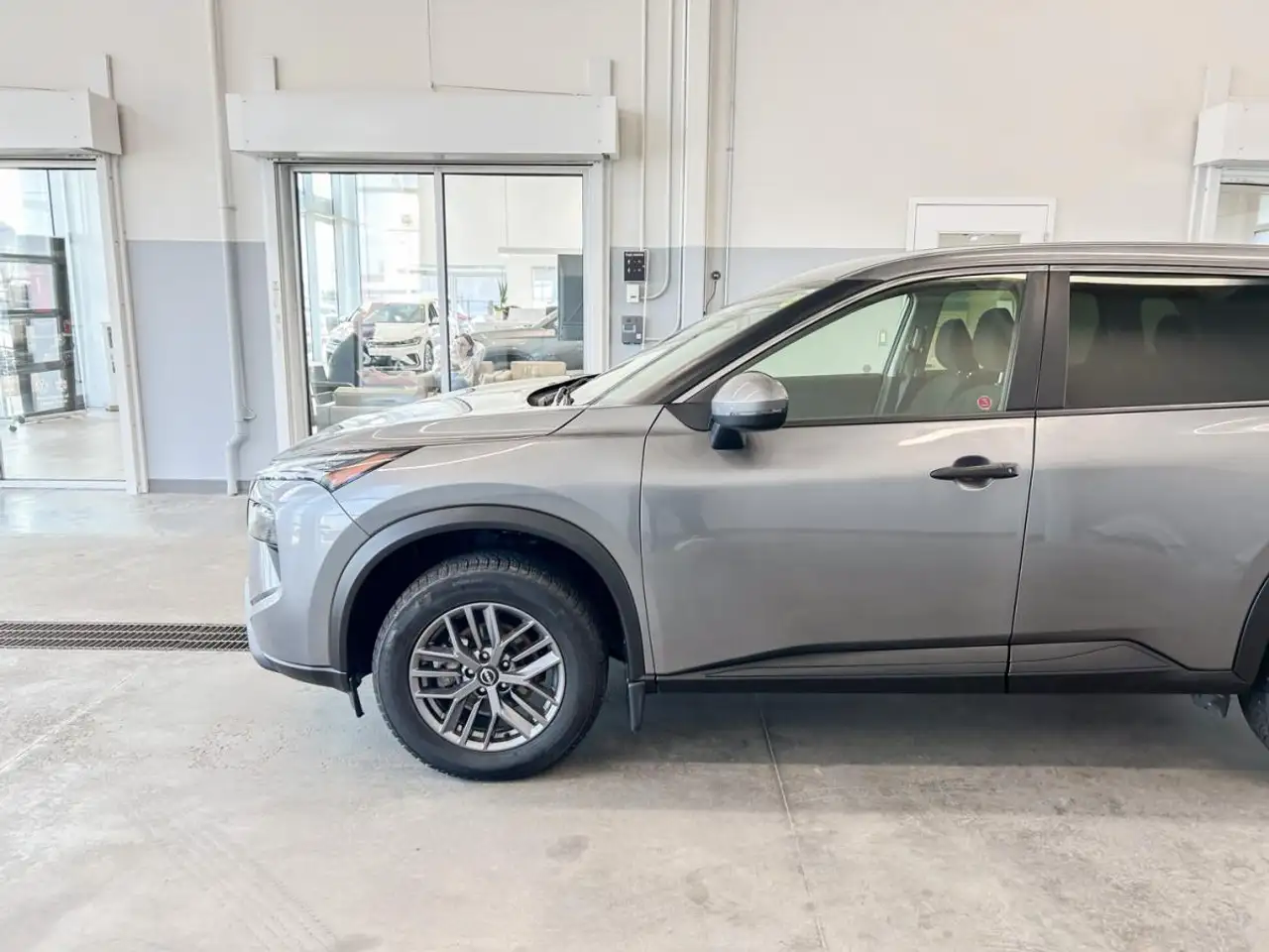 Nissan Rogue снимка Nissan Rogue