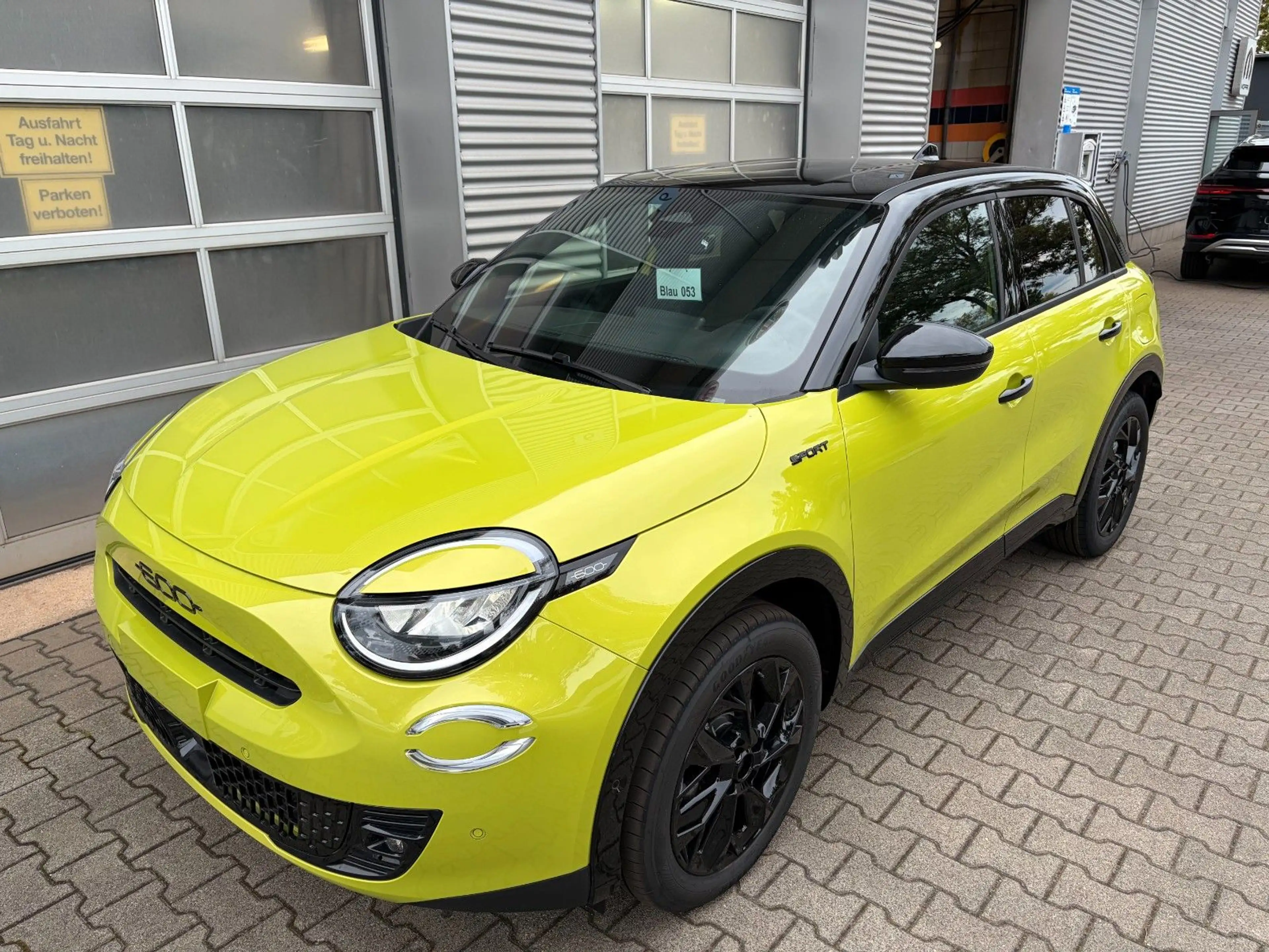 Fiat 600 Hybrid 1.2 Sport — photo 2