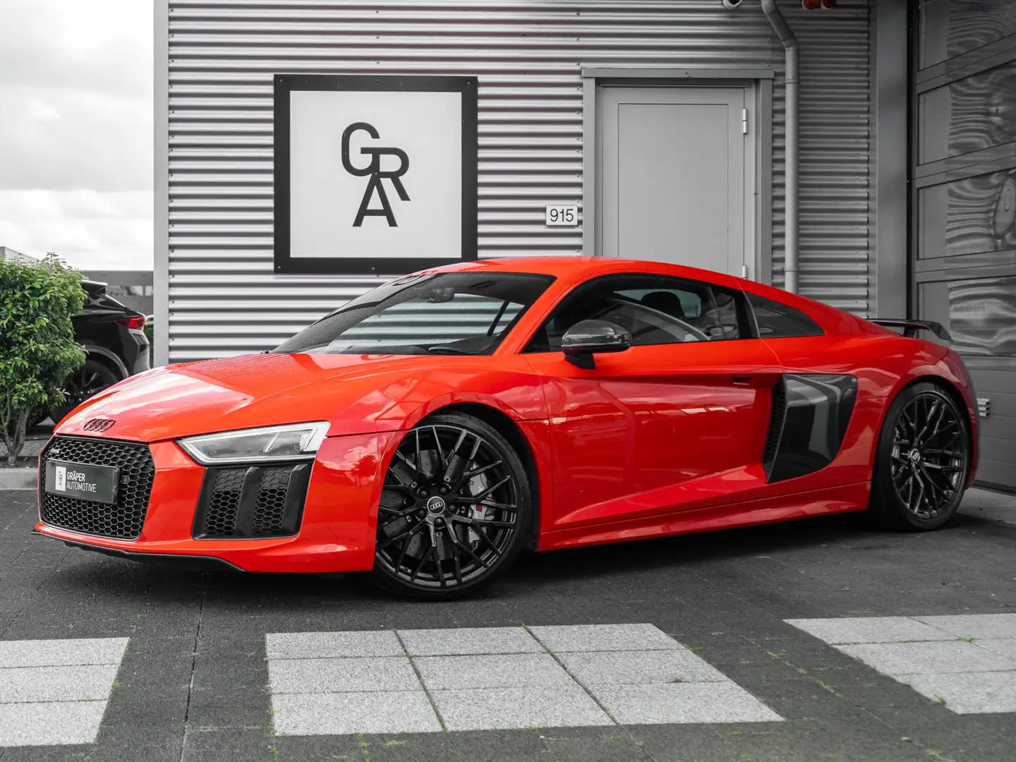 Audi R8 V10 Plus 5.2 FSI quattro | Quicksilver | Öhlins on Piros - 2