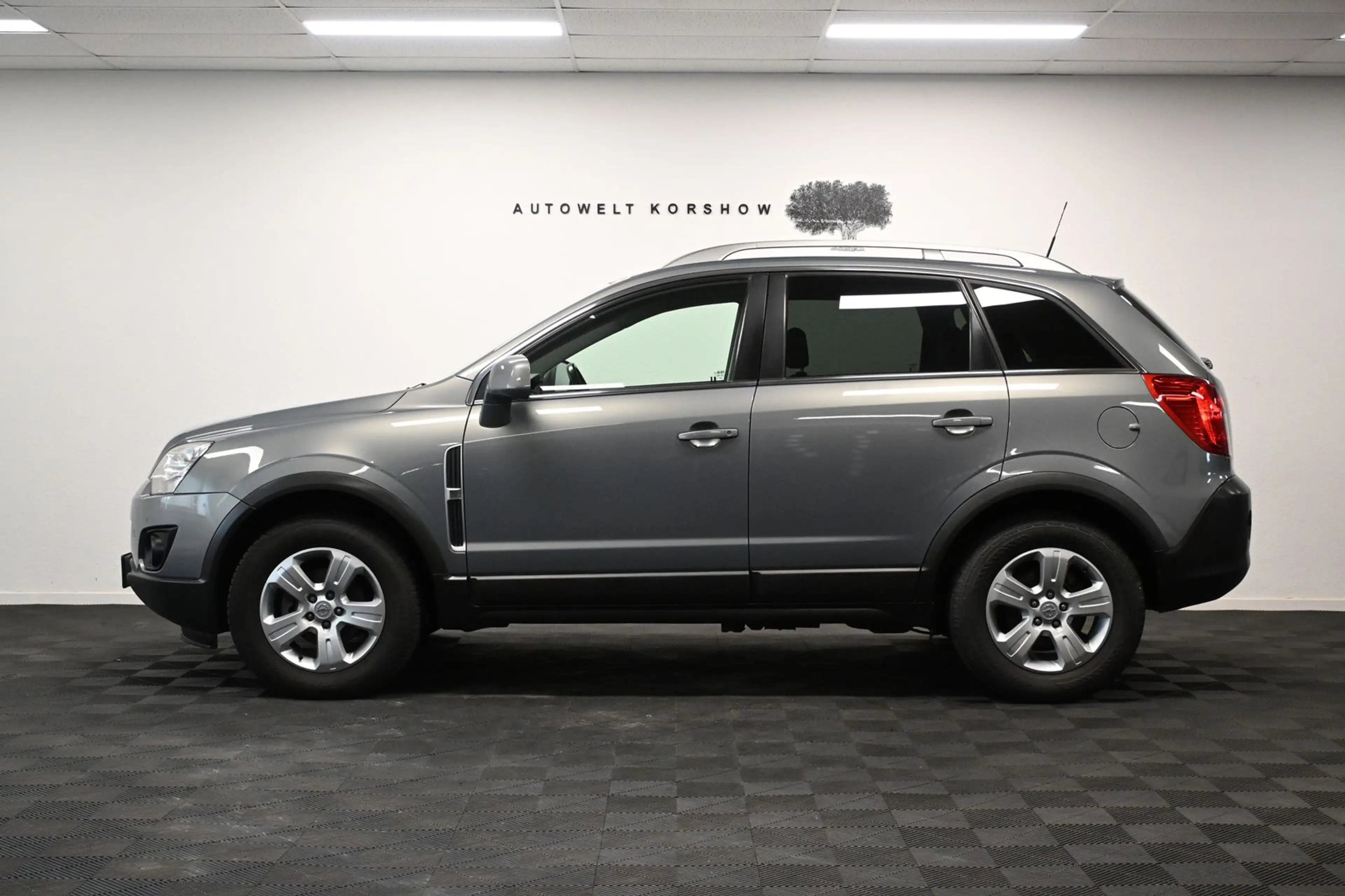 Opel Antara Design Edition 4x2 *AHK*EL.SITZ*PDC *SHZ — photo 7