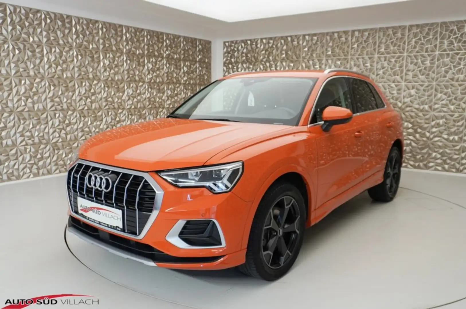 Audi QUATTRO Q3 40 TFSI quattro advanced S-tronic Оранжевий - 2