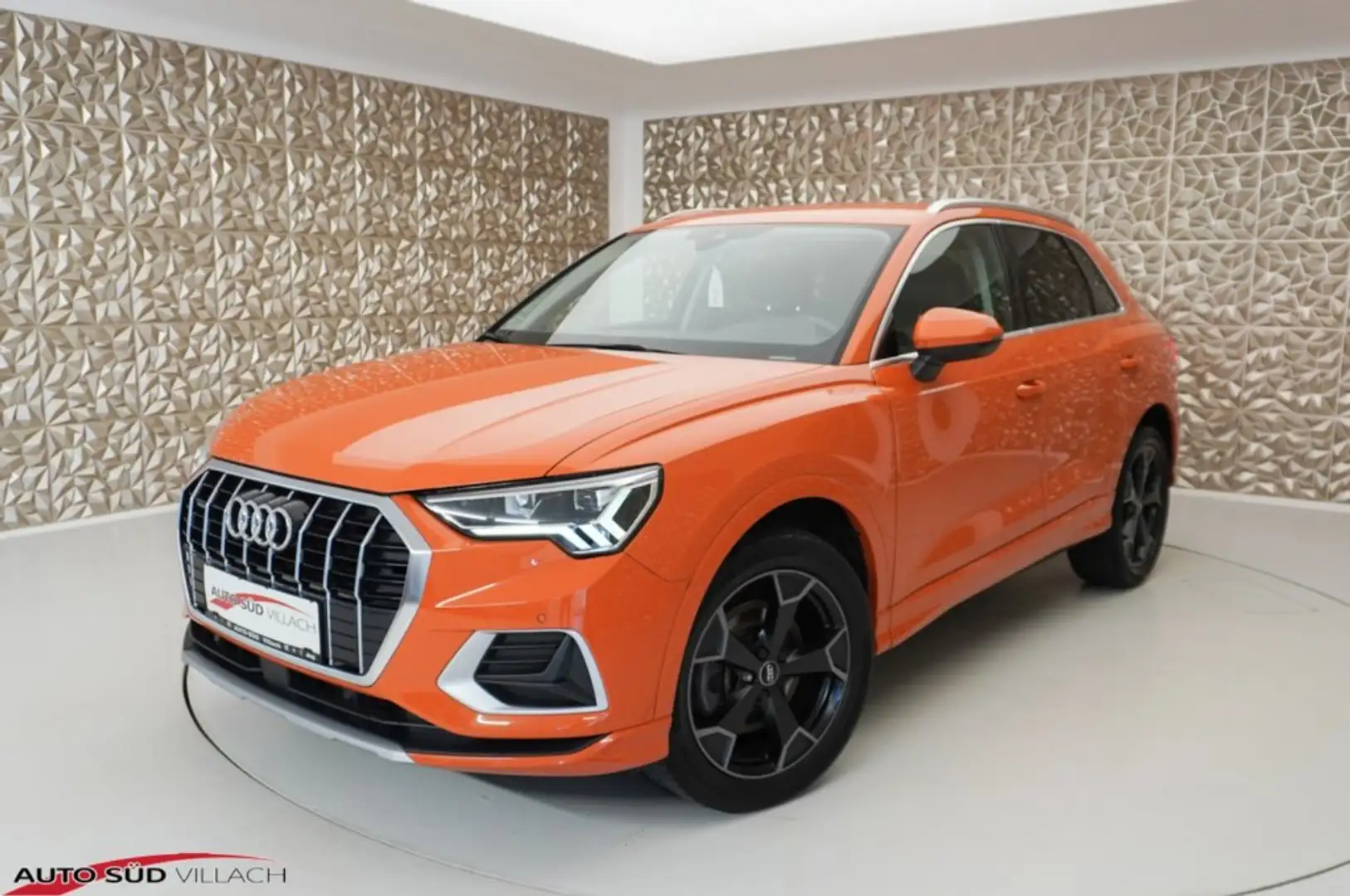 Audi QUATTRO Q3 40 TFSI quattro advanced S-tronic Оранжевий - 1