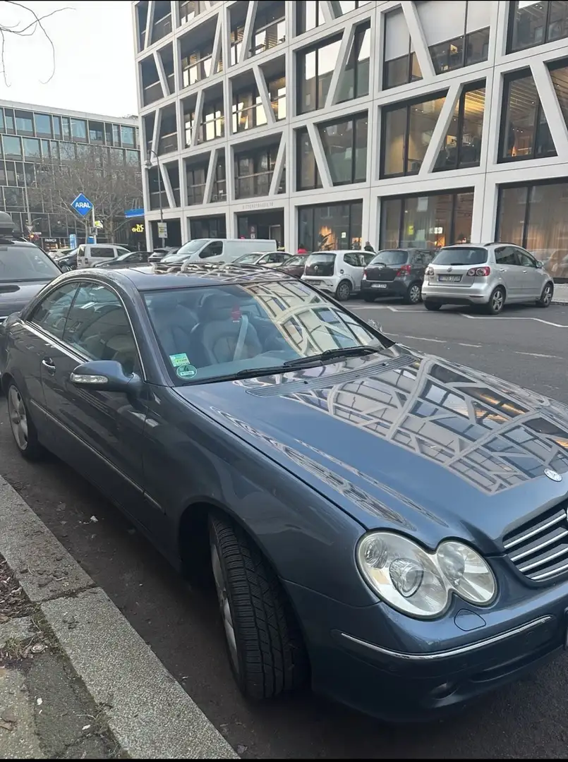 Mercedes-Benz CLK 200 Coupe Avantgarde - 1