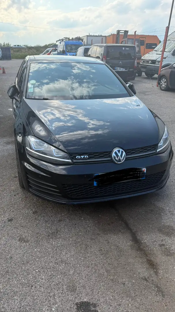 Volkswagen Golf GTD - 1