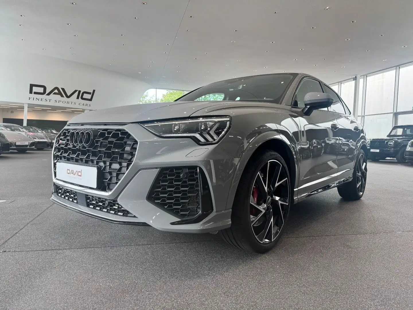 Audi RS Q3 RS Q3 Sportback 2.5 TFSI quattro Grau - 1