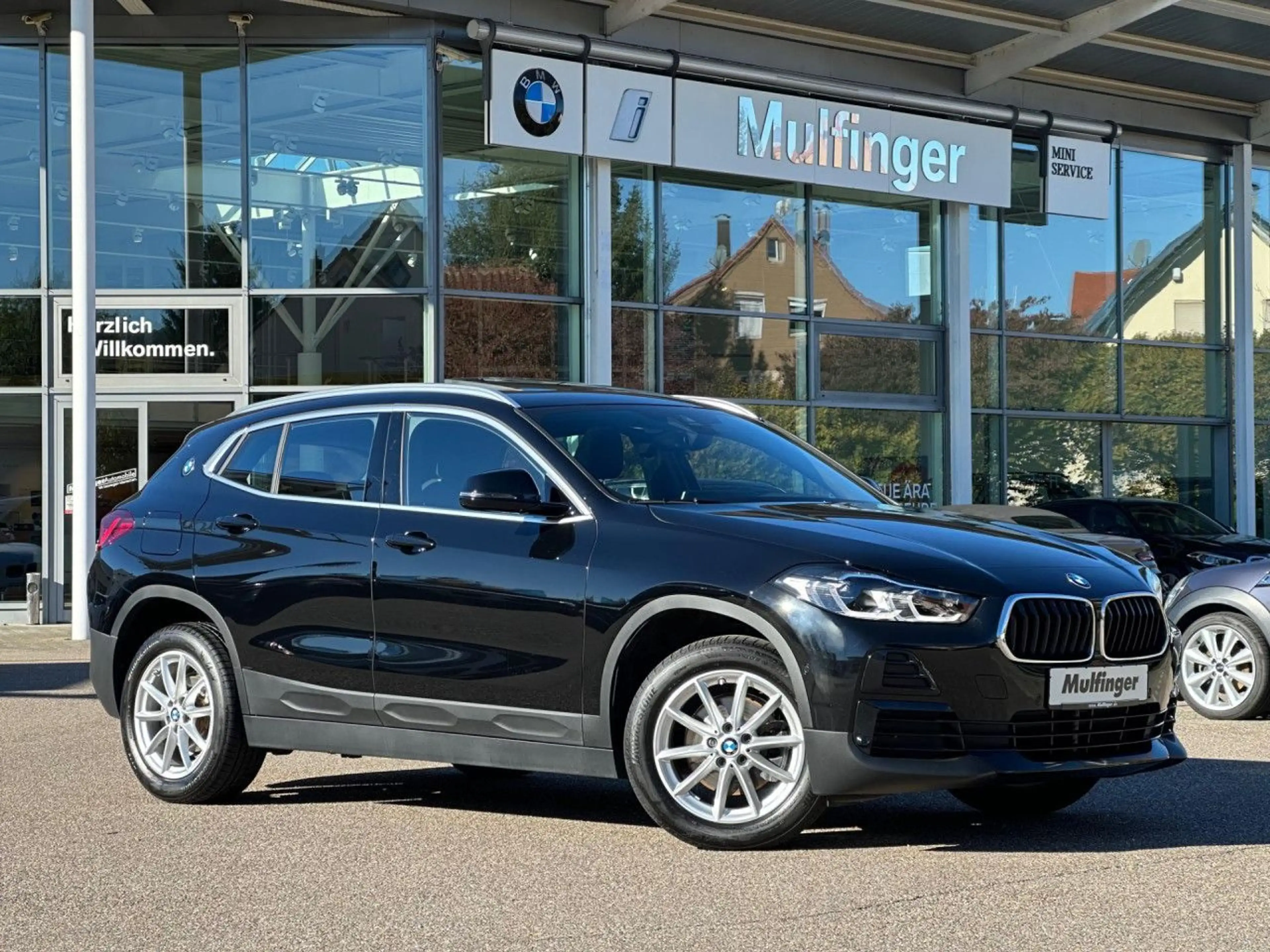 BMW X2 s18i Aut. HUD Kamera PanoD.Lordose HiFi Navi+ — photo 2
