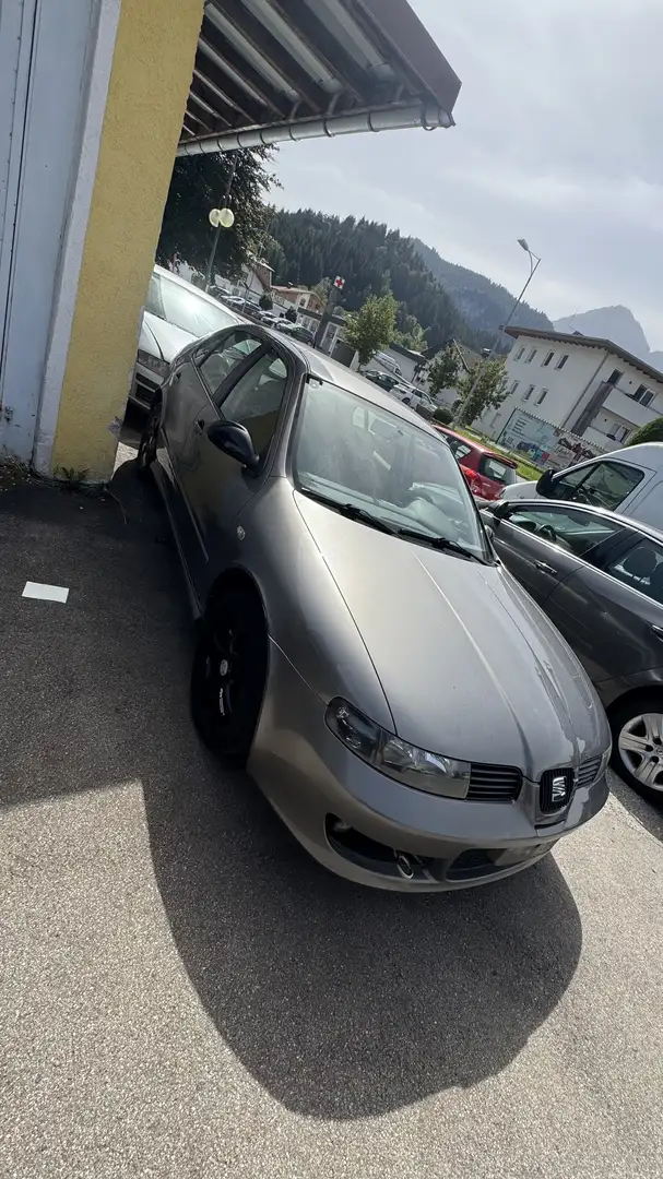 SEAT Leon 1.9 TDI Signo - 1
