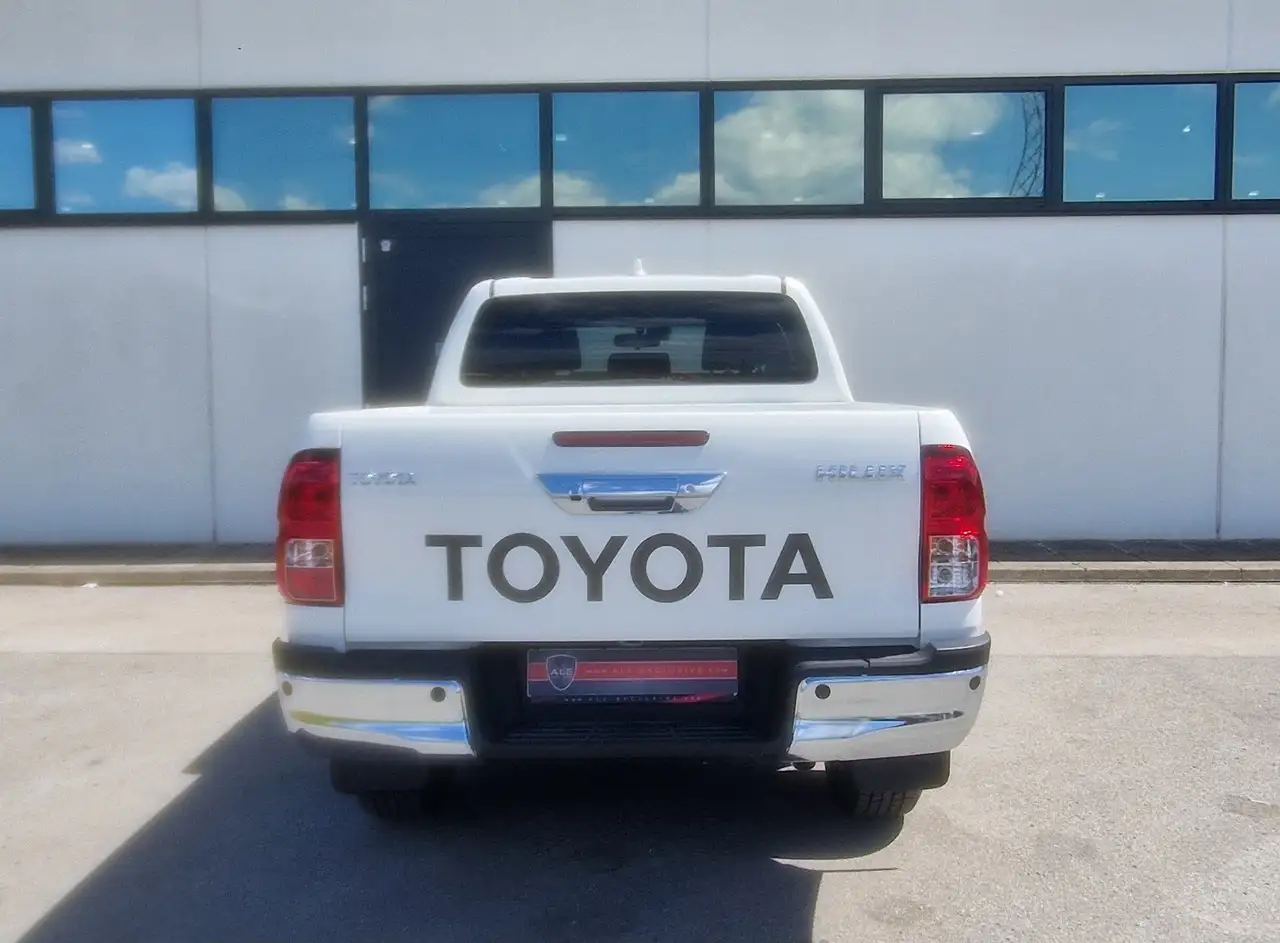 Toyota Hilux 2026