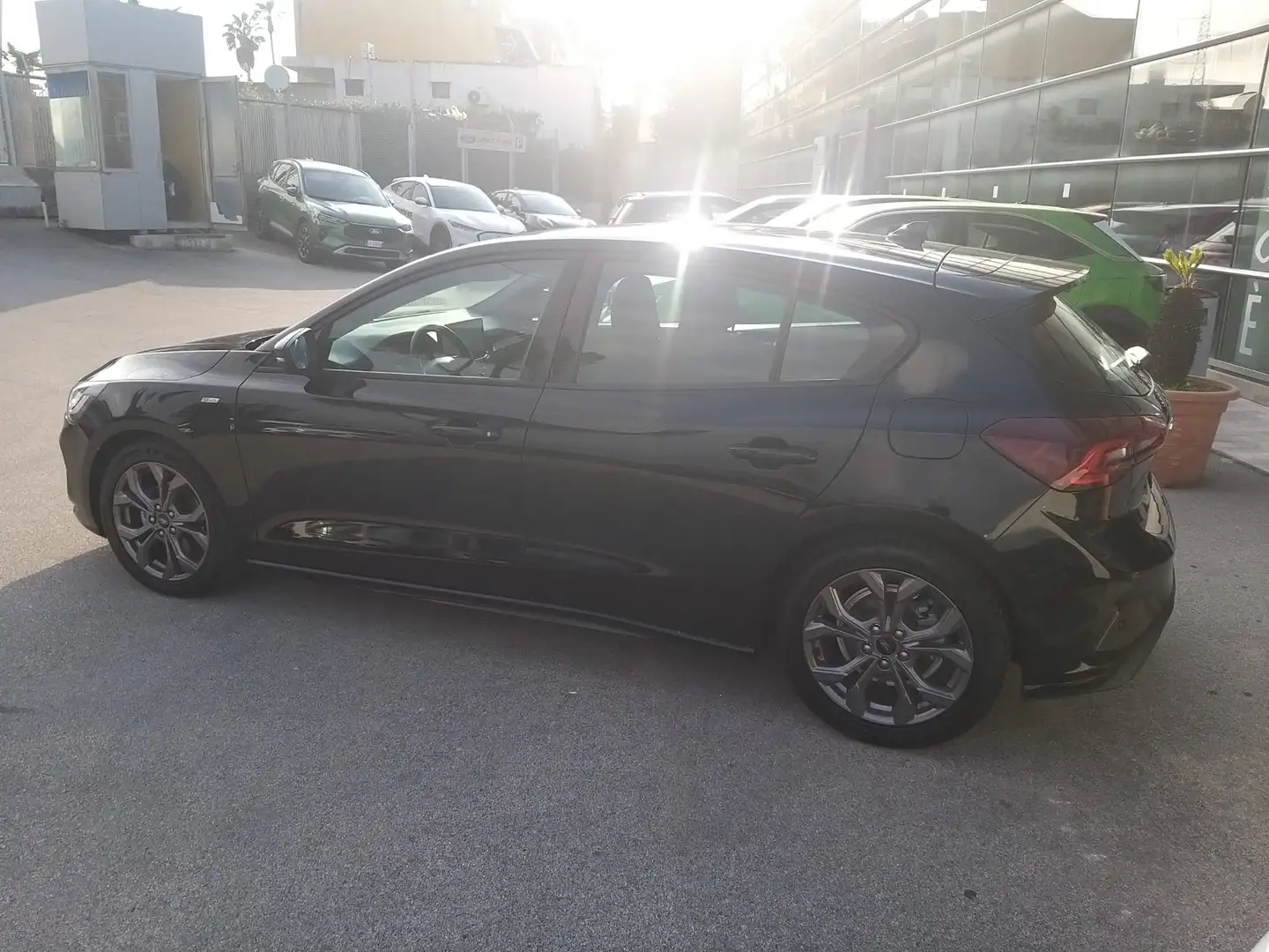 Ford Focus Focus 1.0 ecoboost h ST-Line 125cv powershift Nero - 2