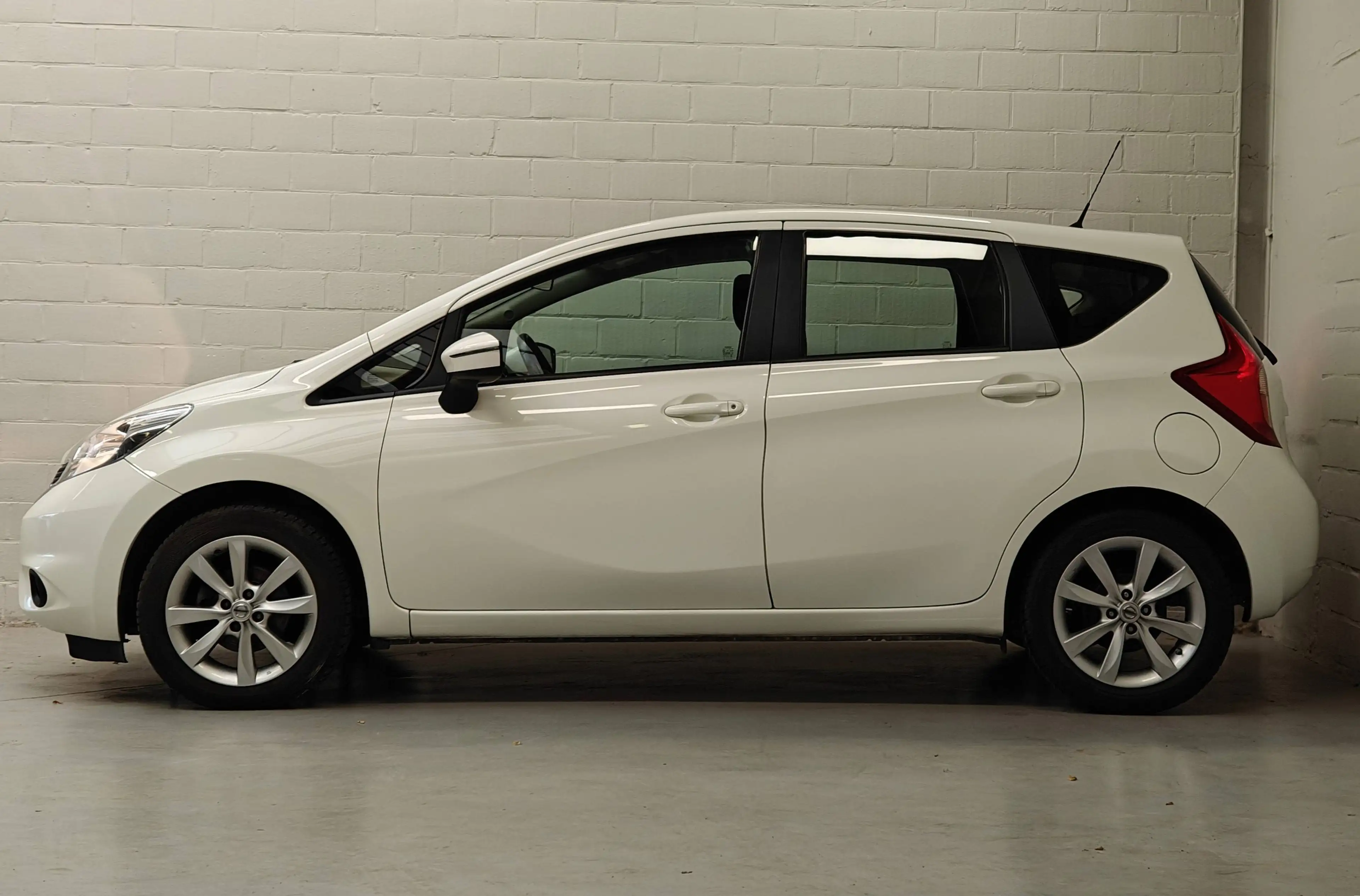 Nissan Note 1.2 DIG-S Acenta - 98 pk - Cruise control - Airco — photo 2