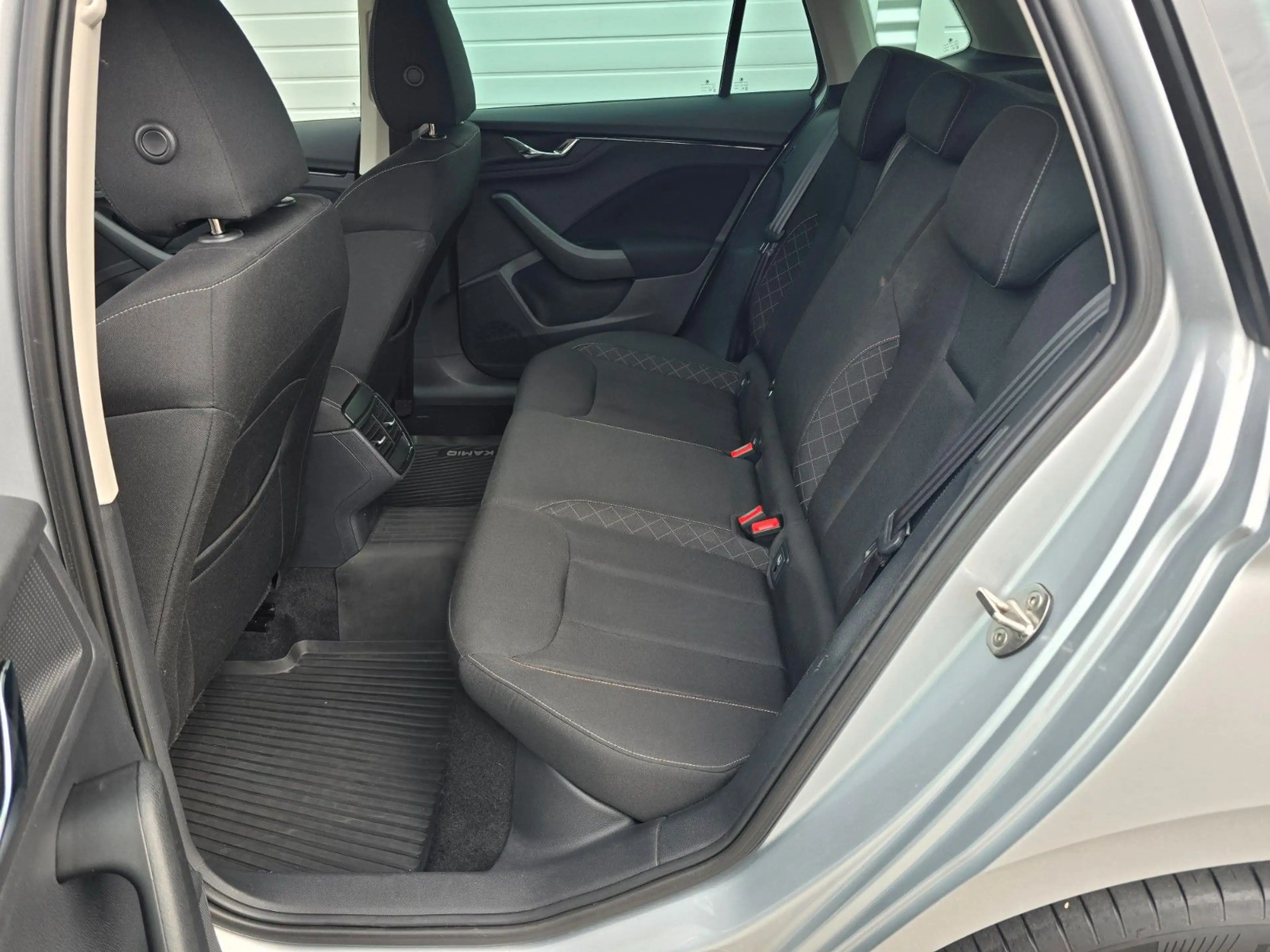 Skoda Kamiq Ambition, DSG, LED, 5J. Garantie — photo 11