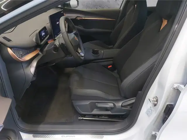 CUPRA Tavascan view 12