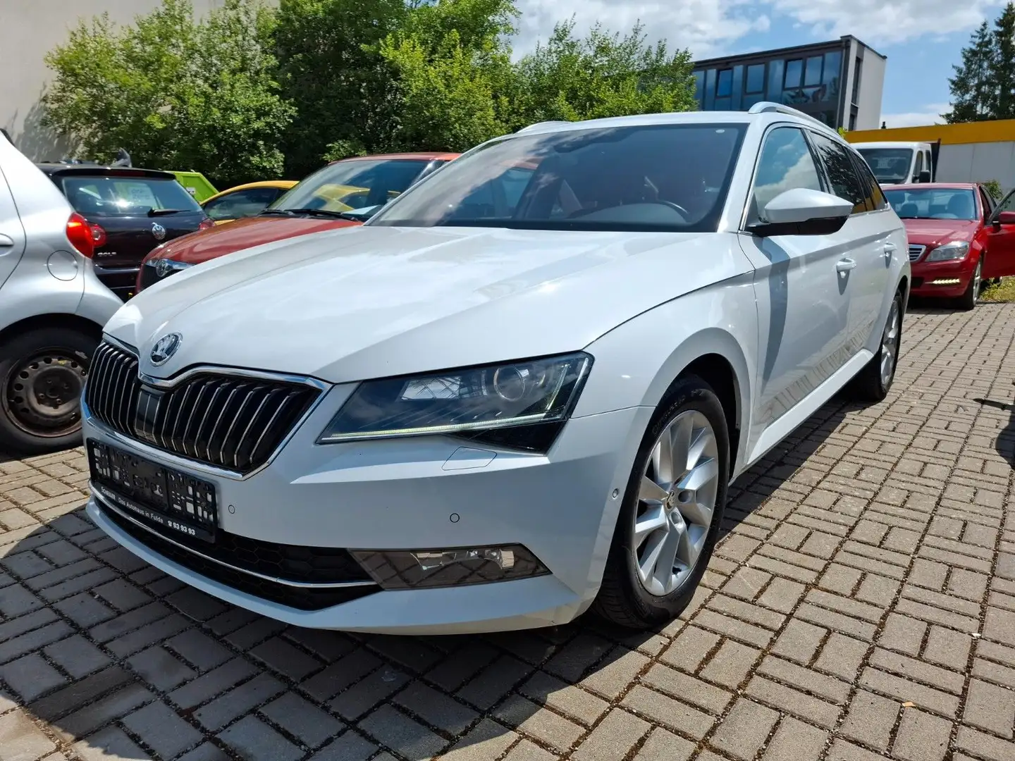 Skoda Superb Combi Style 2.0 TDI 150 PS 7G *TOP* Weiß - 2