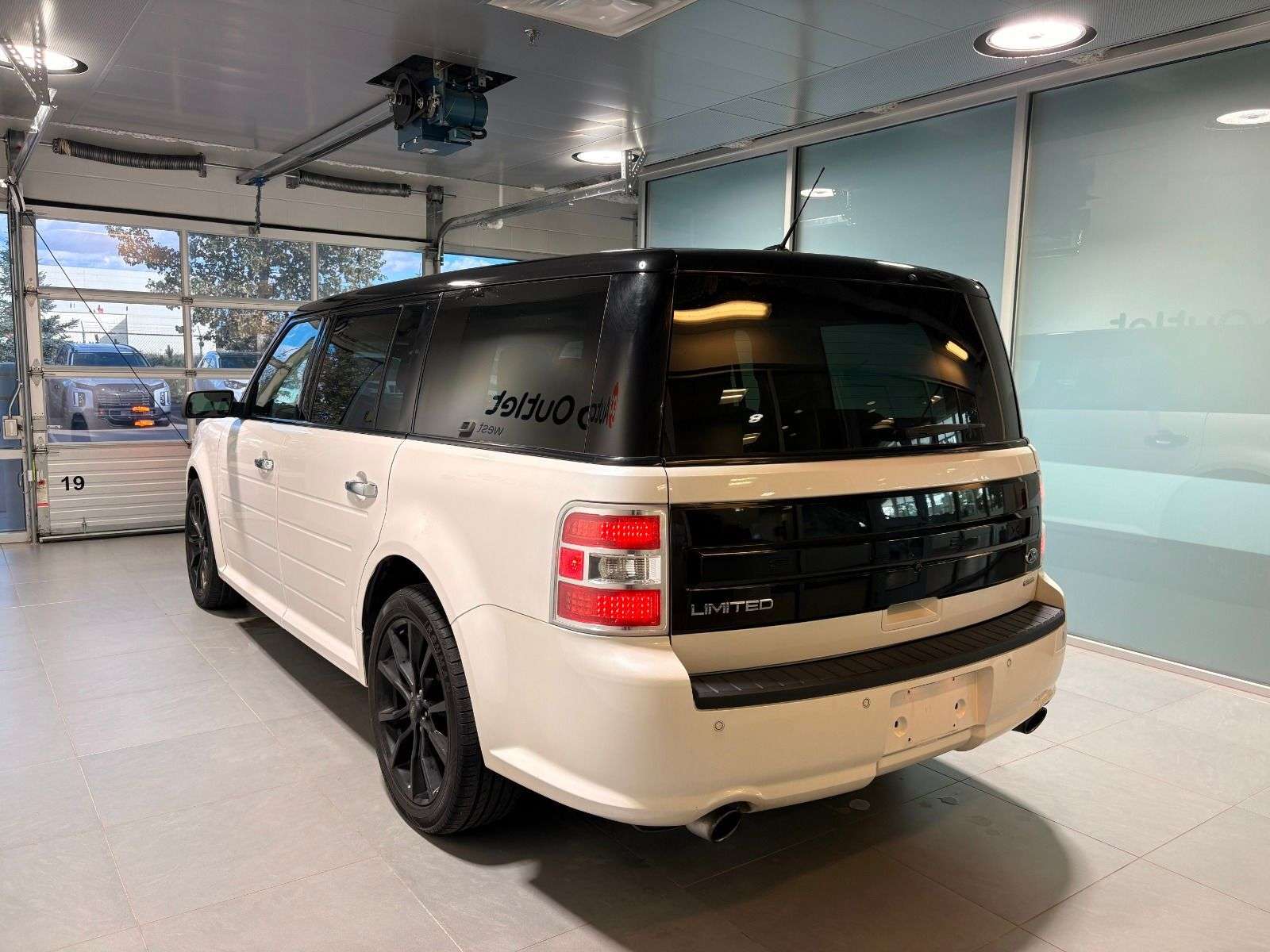 2019 Ford Flex LIMITED ECOBOOST | NO ACCIDENTS — снимка 1