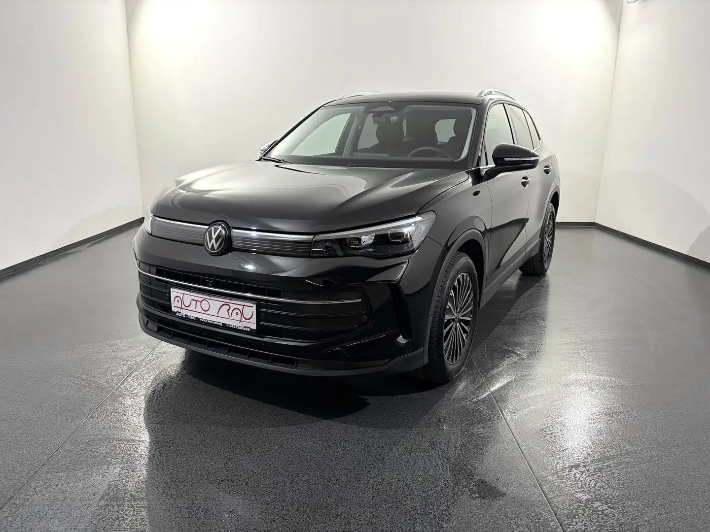 Volkswagen Tiguan 2.0 TDI SCR Goal DSG *LED*AHK*ACC*NAVI* Schwarz - 2