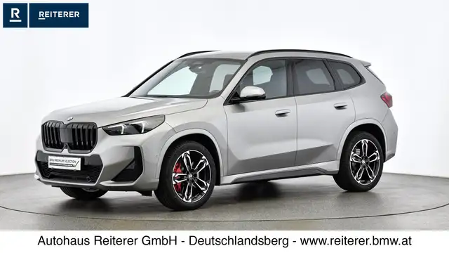 BMW X1 view 3