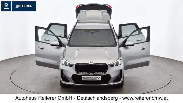 BMW X1 view 8