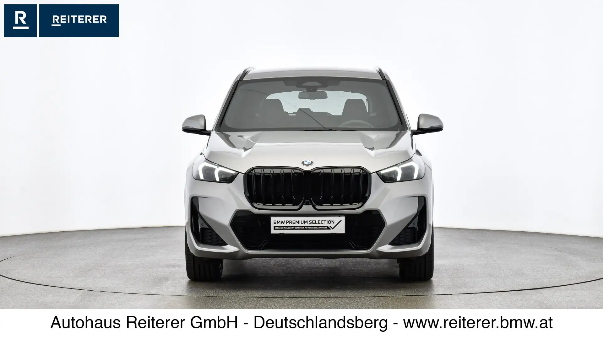 BMW X1 xDrive20d *M-Sportpaket Pro *Head-Up *LED *AHK Silber - 2