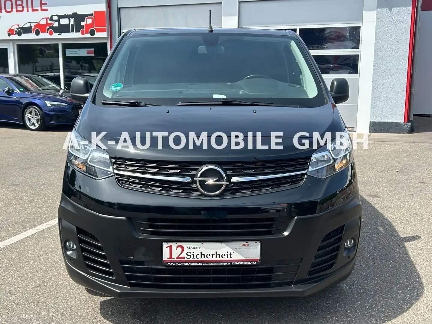 Opel Vivaro Kasten Edition M*TEMPO*STHZ*KAMERA*AHK* Zwart - 2