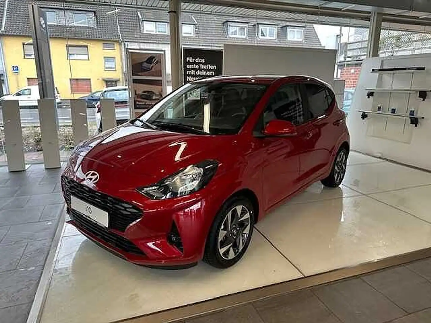 Hyundai i10 1.2 MT Comfort Plus*Navi*Klimaa.*PDC*Kamera Rouge - 1
