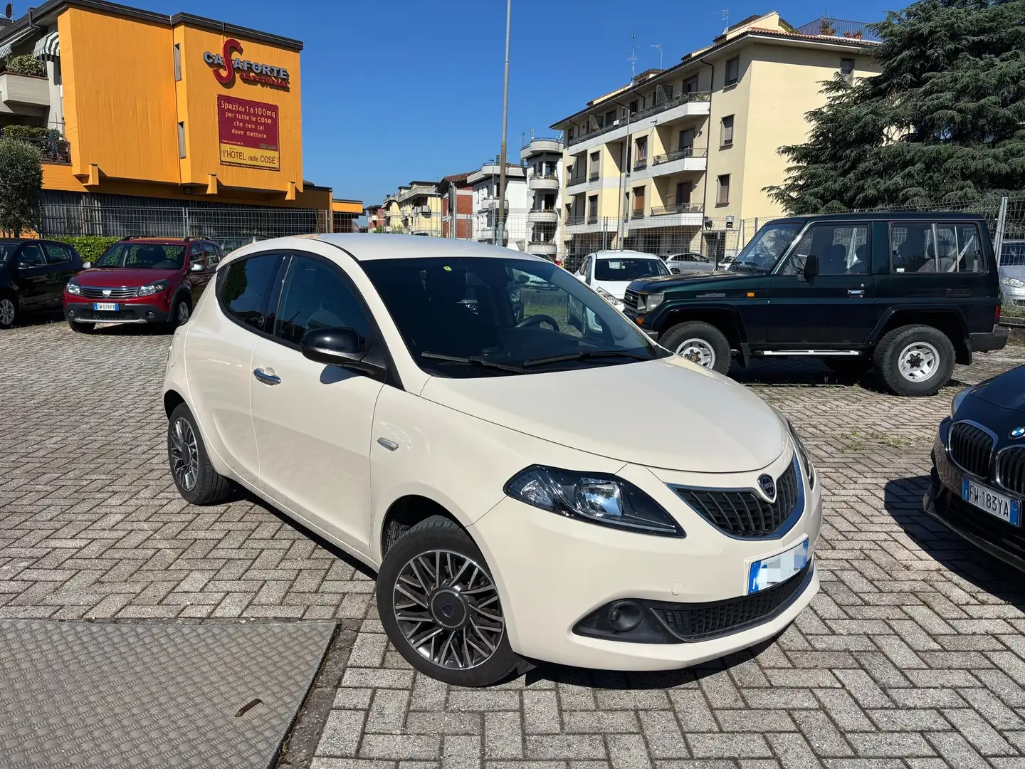 Lancia Ypsilon Ypsilon 1.0 firefly hybrid - 1