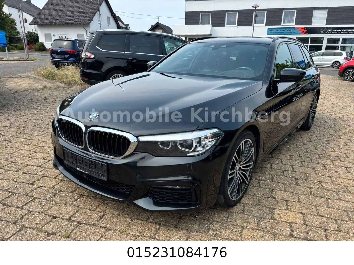 BMW 530 Baureihe 5 Touring 530 d xDrive M Sport Schwarz - 1