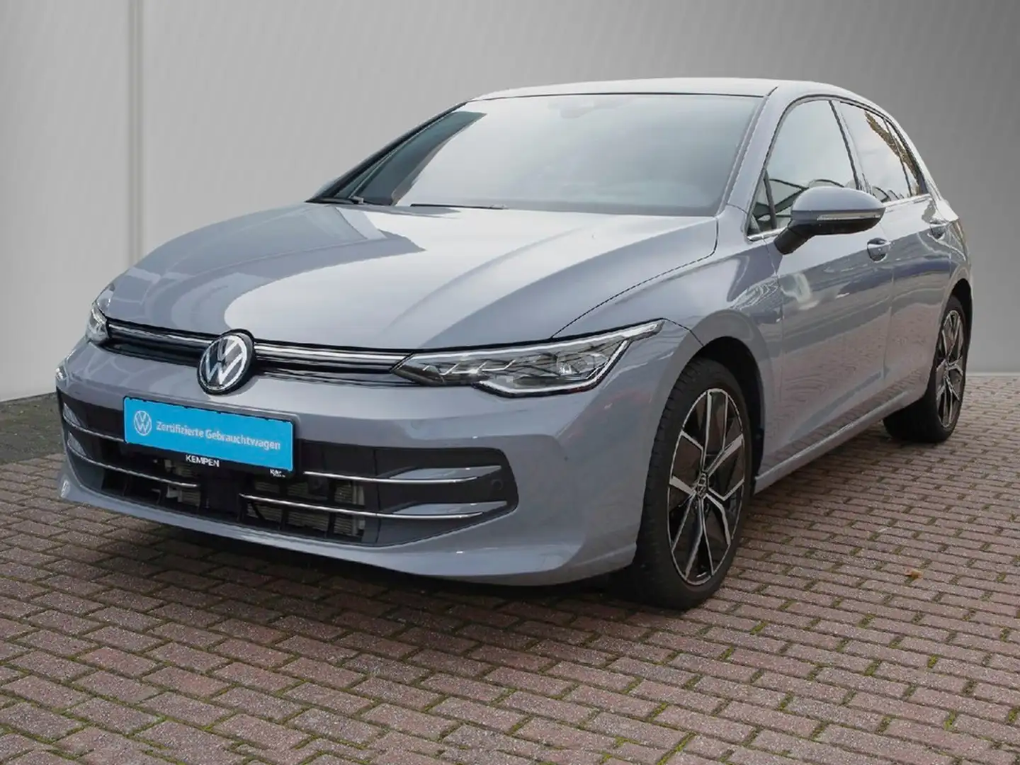 Volkswagen Golf VIII Lim 1,5 eTSI Edition 50 18" HUD MATRIX PANO Gris - 2