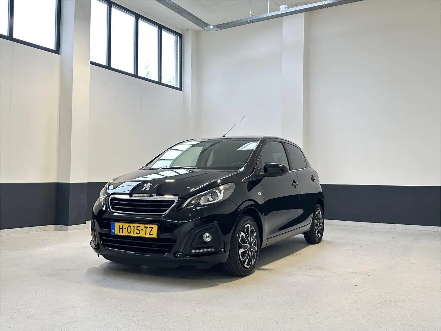 Peugeot 108 1.0 e-VTi Active | NL | LED | 5-DRS | Bluetooth | Noir - 2