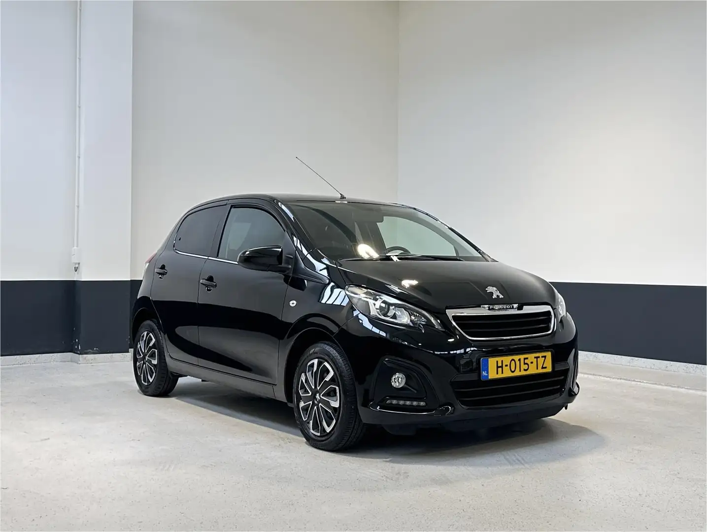Peugeot 108 1.0 e-VTi Active | NL | LED | 5-DRS | Bluetooth | Noir - 1