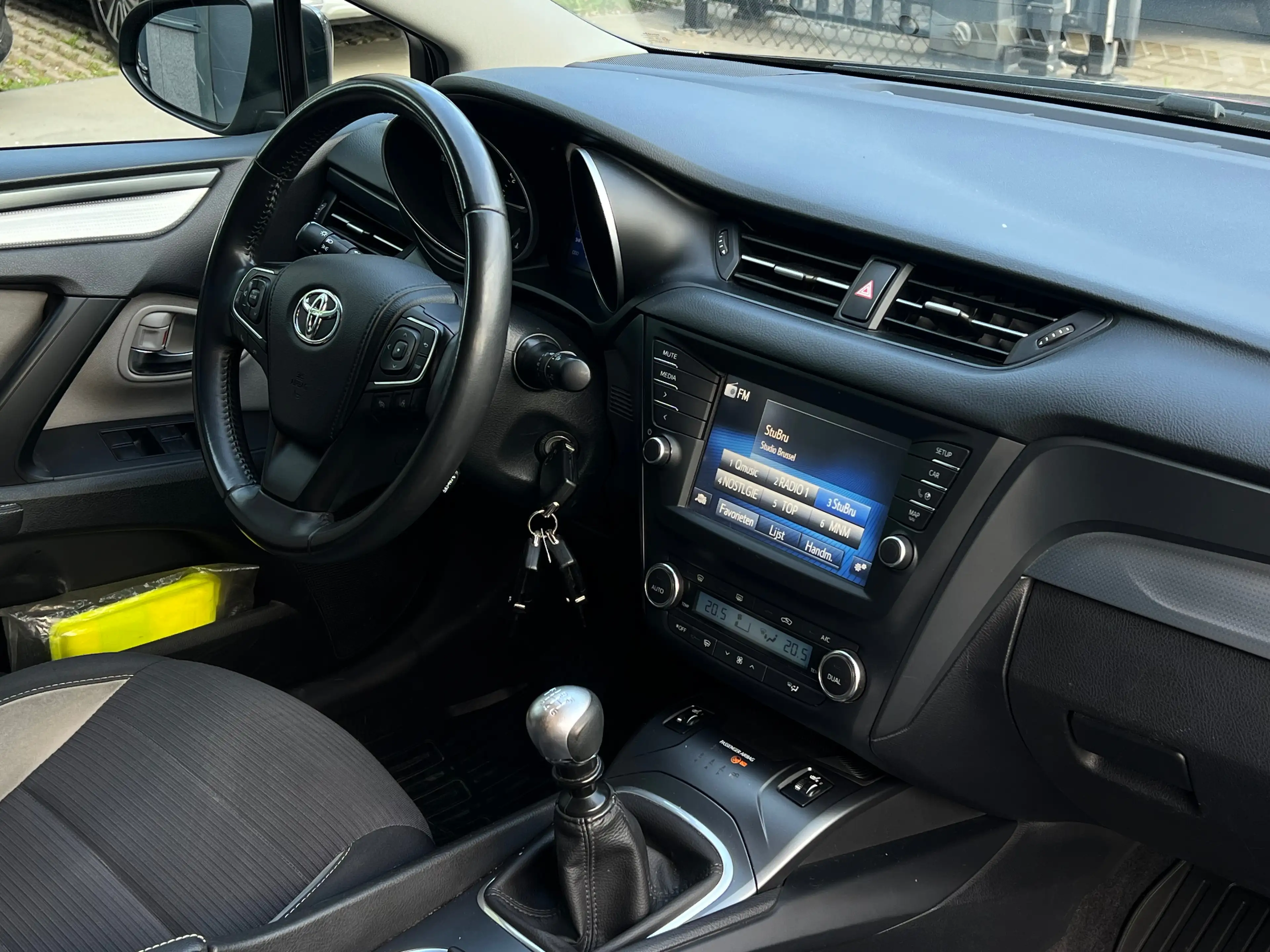 Toyota Avensis SW 1.8i Premium Navi Camera Trekhaak — photo 13