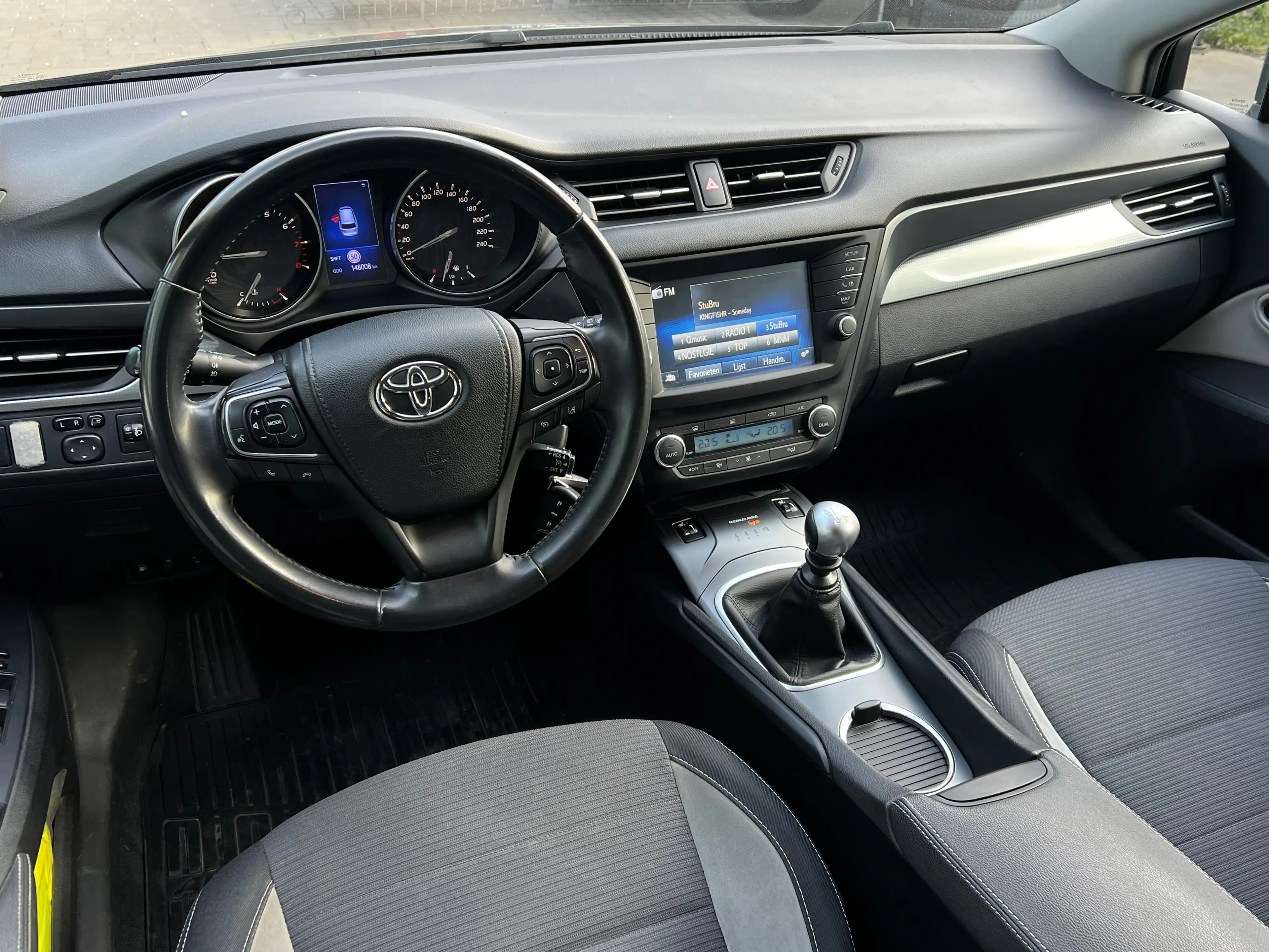 Toyota Avensis SW 1.8i Premium Navi Camera Trekhaak — photo 12