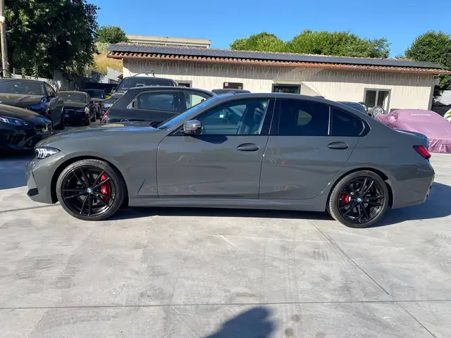 BMW M view 8