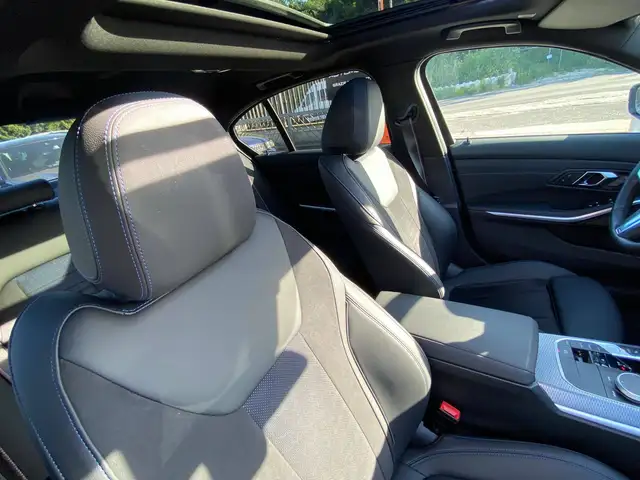 BMW M view 11