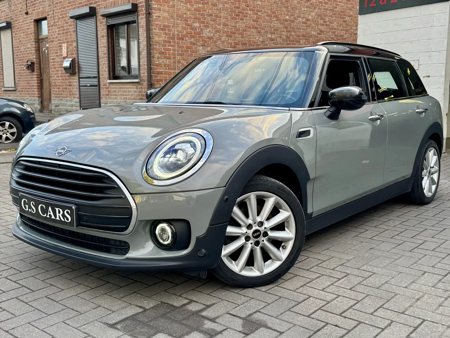 MINI Cooper Clubman ✅ 1.5 essence - carnet complet - 1er propri ✅ Gris - 1