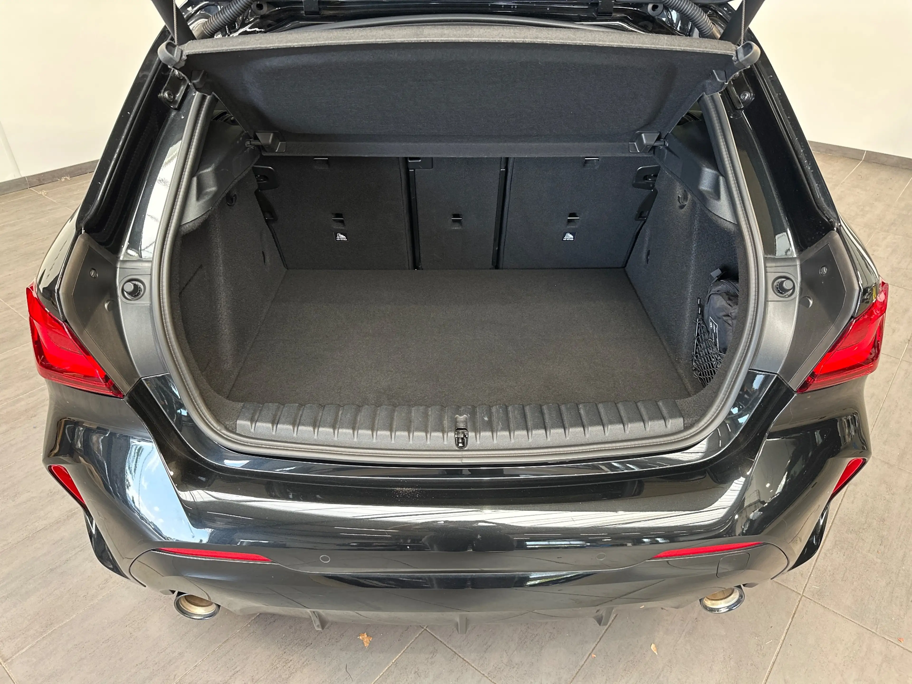 BMW 128 Sport-Aut. NAV+LED+PANO+HUD+SHZ+PDC+DAB+18ZOLL — photo 6