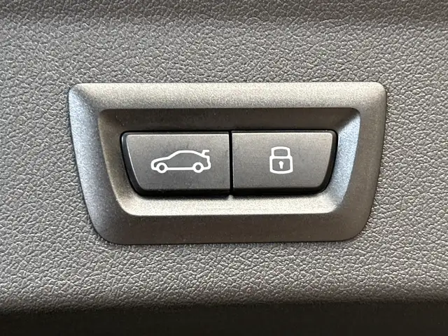 BMW 1 Series view 7