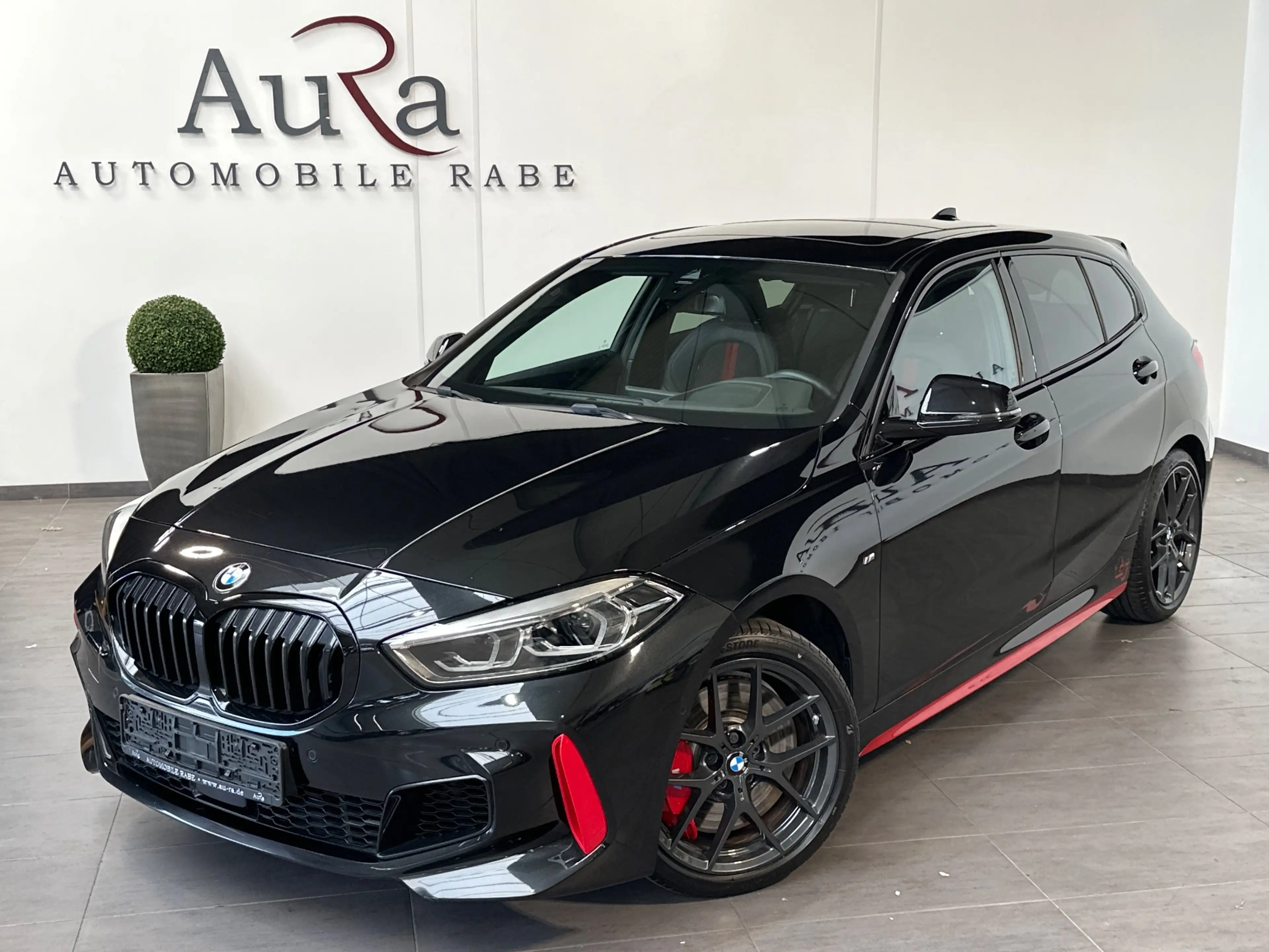BMW 128 Sport-Aut. NAV+LED+PANO+HUD+SHZ+PDC+DAB+18ZOLL — photo 2