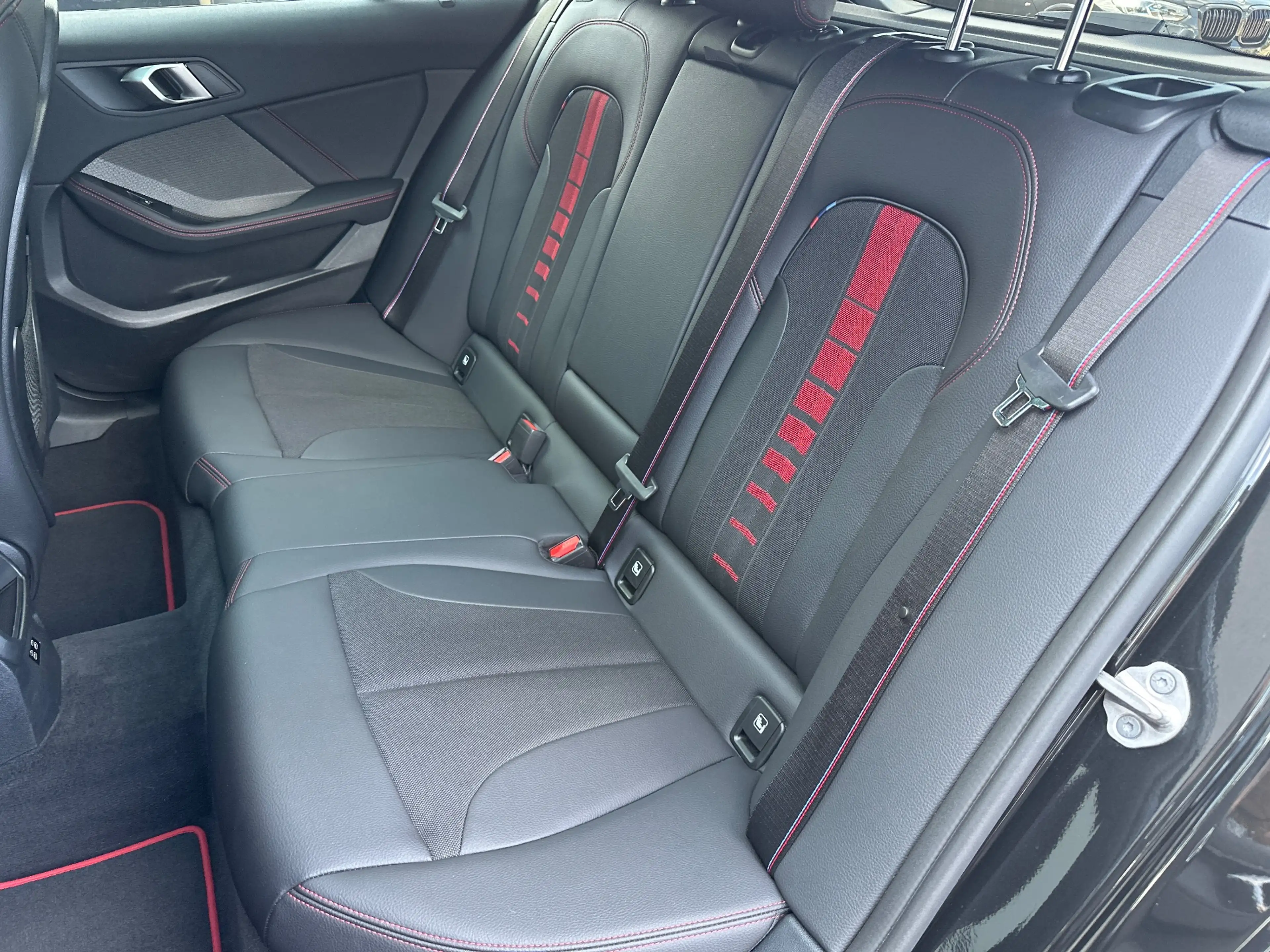 BMW 128 Sport-Aut. NAV+LED+PANO+HUD+SHZ+PDC+DAB+18ZOLL — photo 11