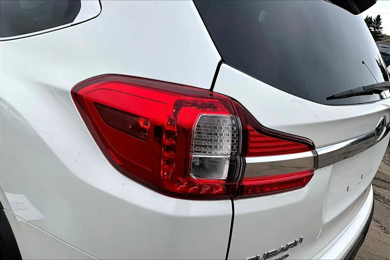Subaru Ascent снимка Subaru Ascent