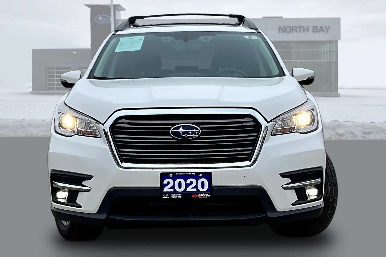 Subaru Ascent снимка Subaru Ascent