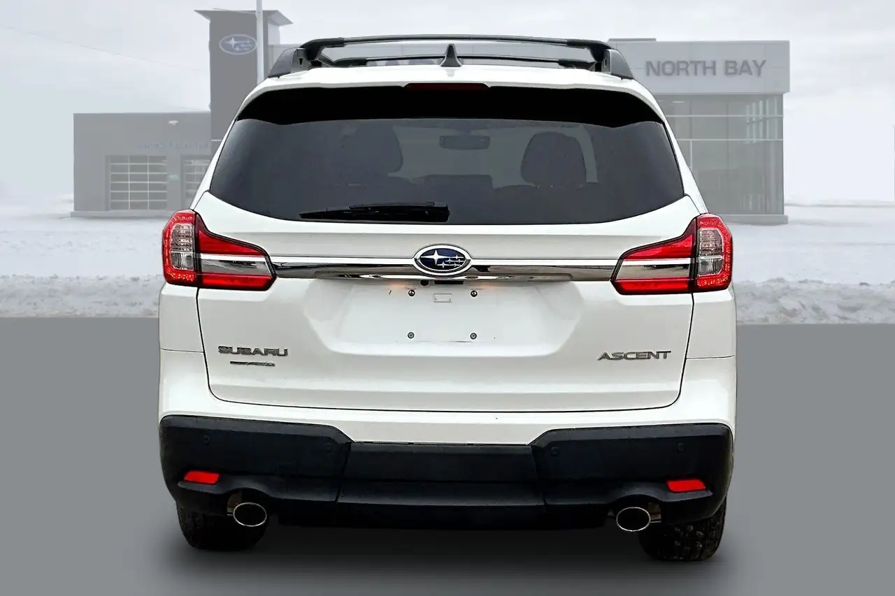 Subaru Ascent снимка Subaru Ascent